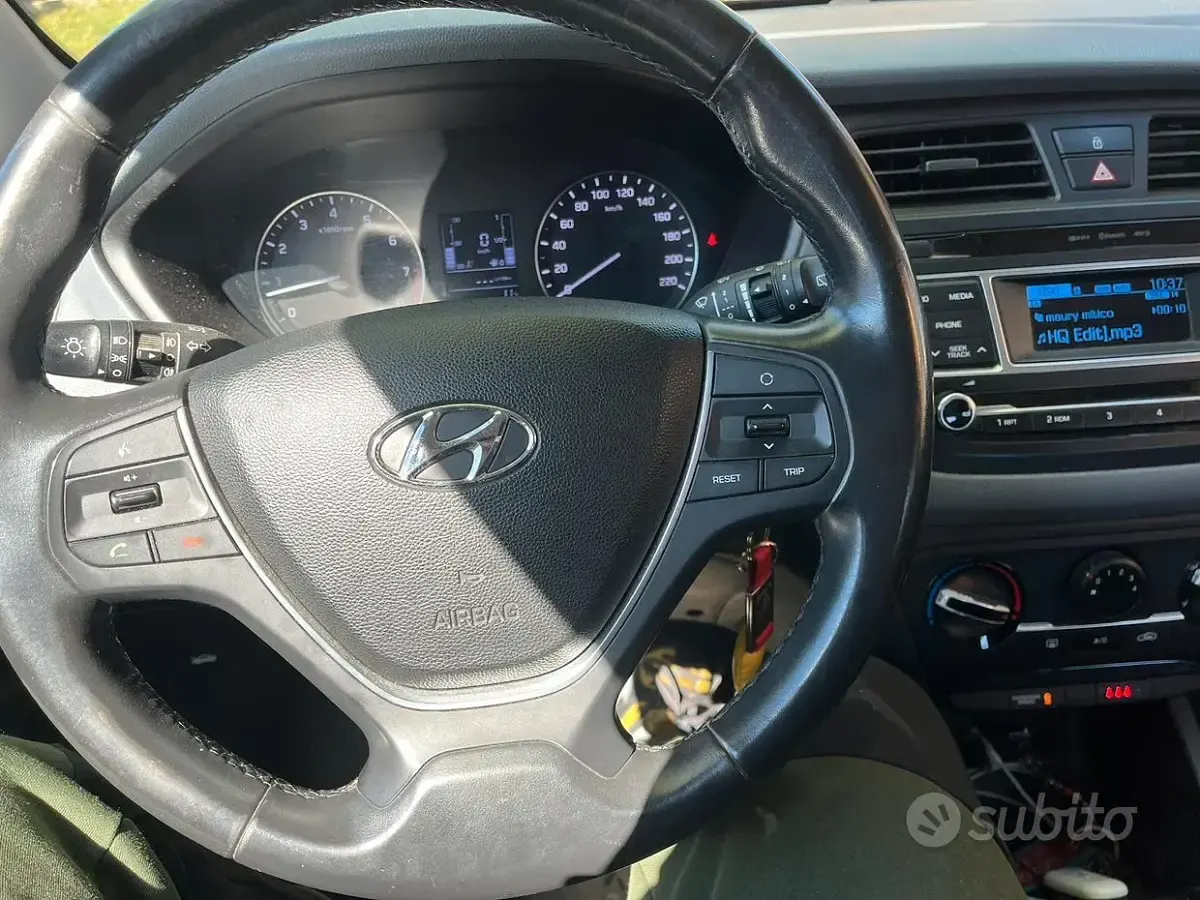 Usata Hyundai i20 85 CV (62 kW) 2017 Berlina