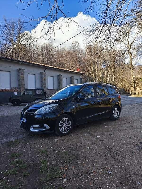 Usata Renault Grand Scénic III LIMITED 106 CV (77 kW) 2015 Monovolume