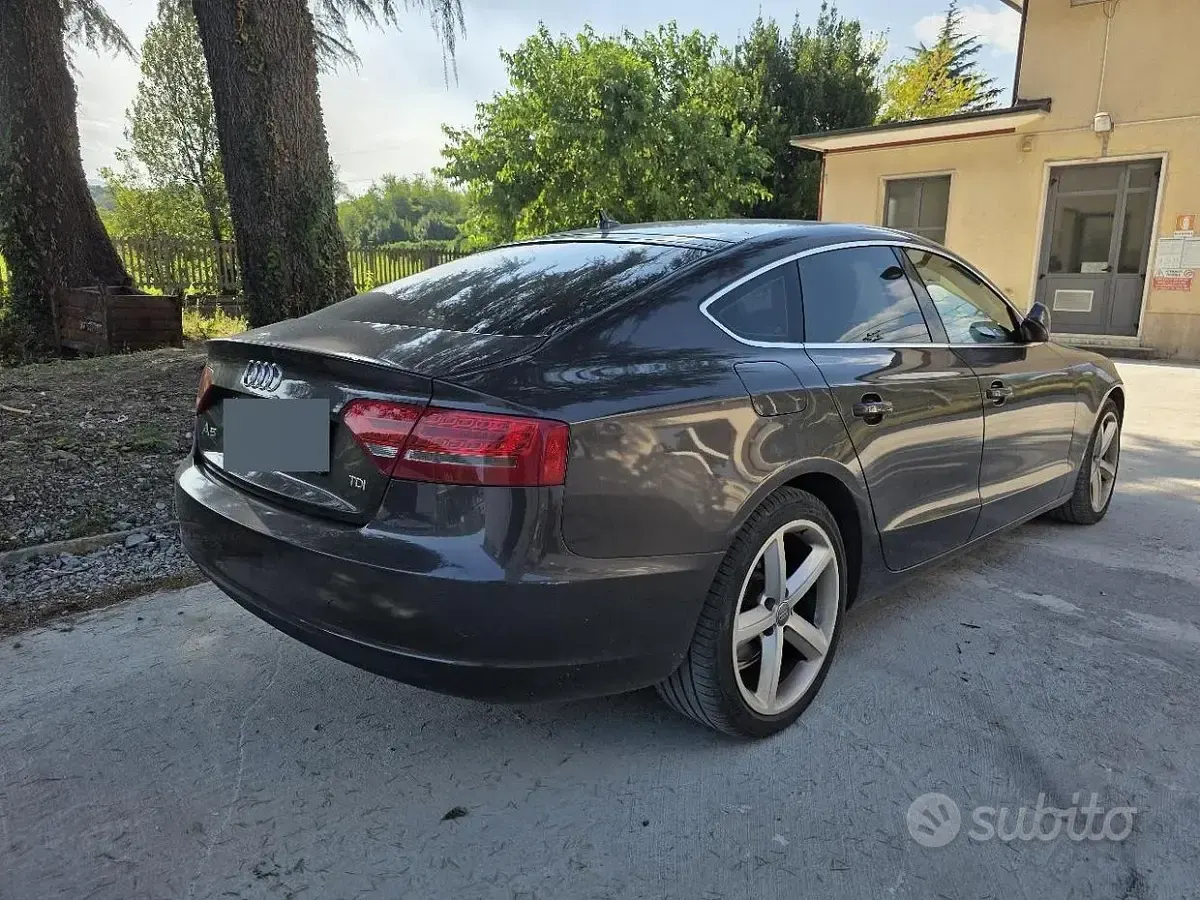 Usata Audi A5 Sportback 170 CV (125 kW) 2011 Grigio Utilitaria