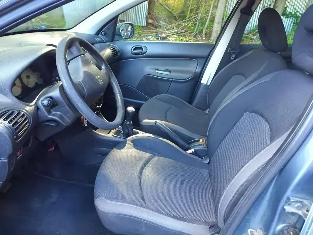 Usata Peugeot 206 75 CV (55 kW) 2008 Grigio Berlina