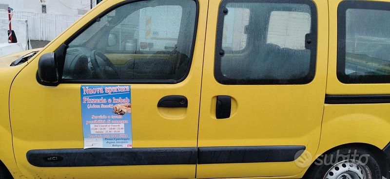Usata Renault Kangoo 65 CV (47 kW) 2003 Giallo Monovolume