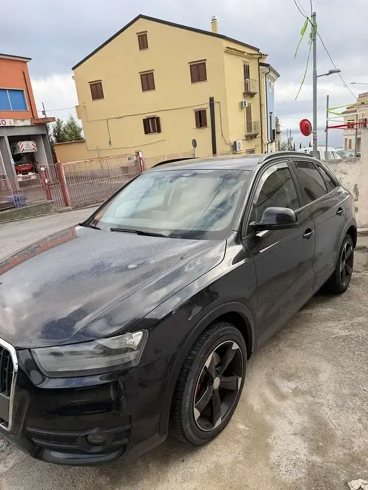 Usata Audi Q3 Advanced Plus 177 CV (130 kW) 2013 Nero SUV