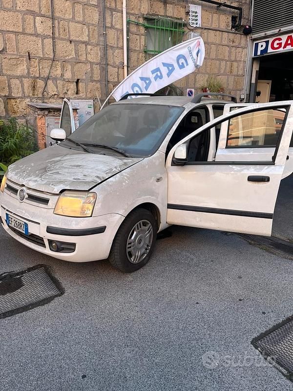 Usata Fiat Panda Dynamic 77 CV (56 kW) 2010 Giallo Utilitaria