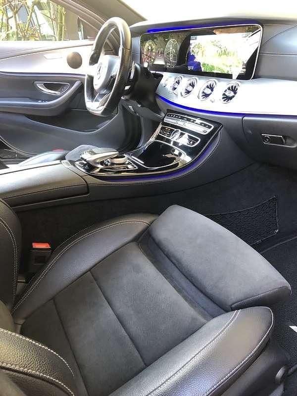 Usata Mercedes E220 AMG line 194 CV (142 kW) 2017 Berlina