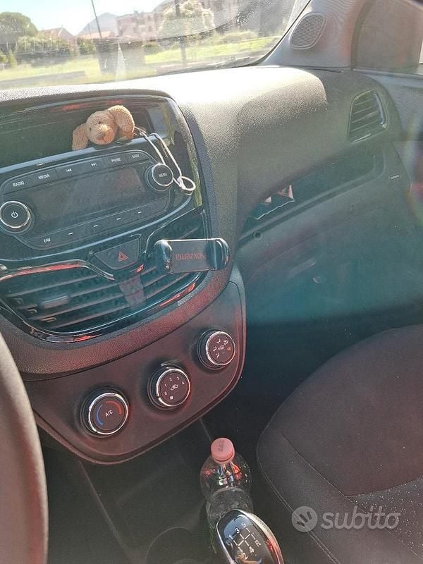 Usata Opel Karl 75 CV (55 kW) 2015 Bianco Utilitaria