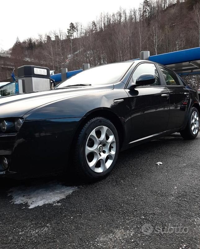 Usata Alfa Romeo 159 136 CV (100 kW) 2025 Nero Berlina