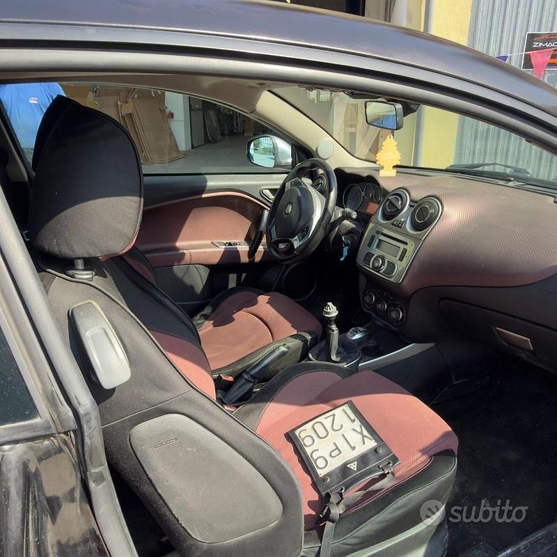Occasion Alfa Romeo MiTo Distinctive 120 PK (88 kW) 2008 Zwart Hatchback