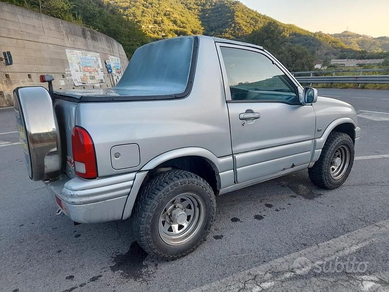 Usata Suzuki Vitara 1993 Grigio SUV