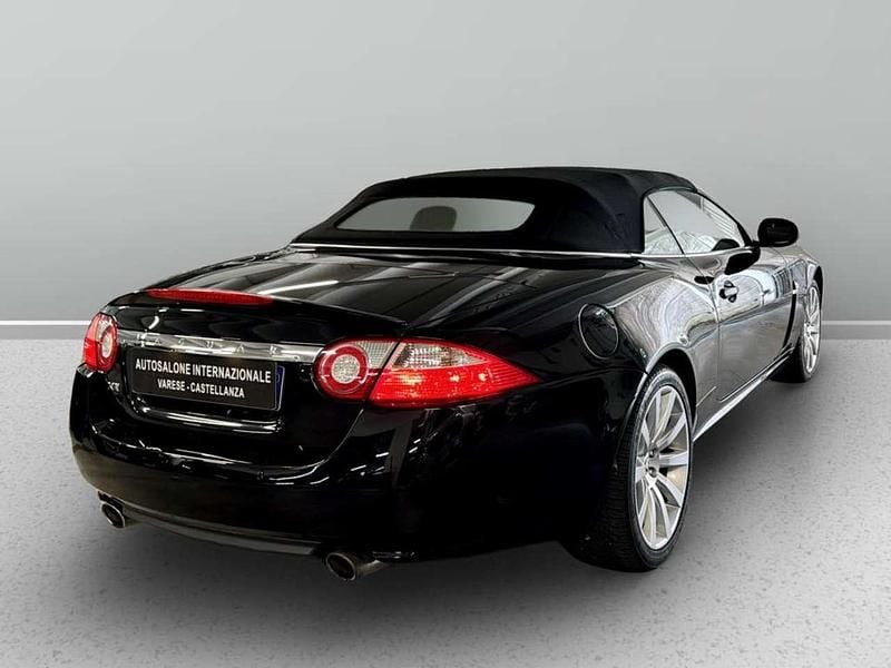 Usata Jaguar XK 256 CV (188 kW) 2008 Nero metallizzato Cabrio