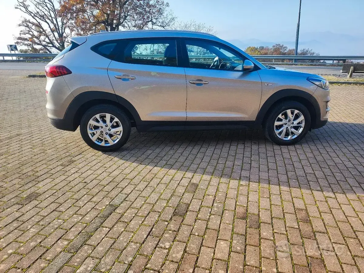 Usata Hyundai Tucson 116 CV (85 kW) 2019 Grigio SUV