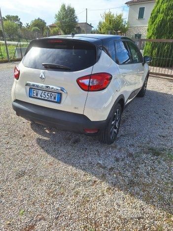 Usata Renault Captur 90 CV (66 kW) 2014 SUV