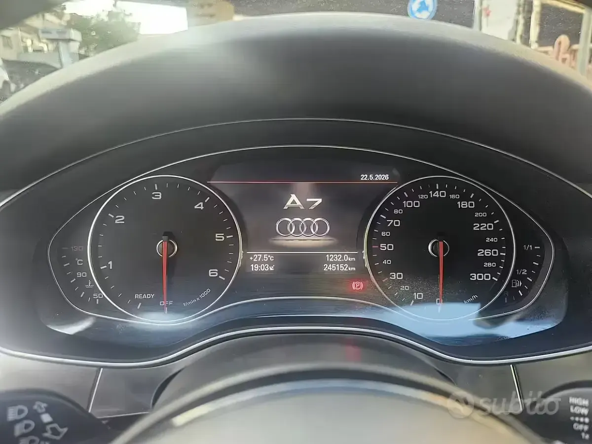 Usata Audi A7 Competition 326 CV (239 kW) 2015 Nero Utilitaria
