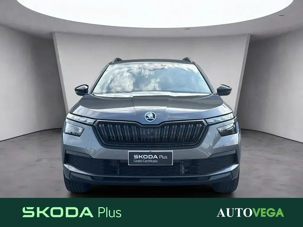 Usata Skoda Kamiq Style 95 CV (69 kW) 2023 Grigio / pastello SUV