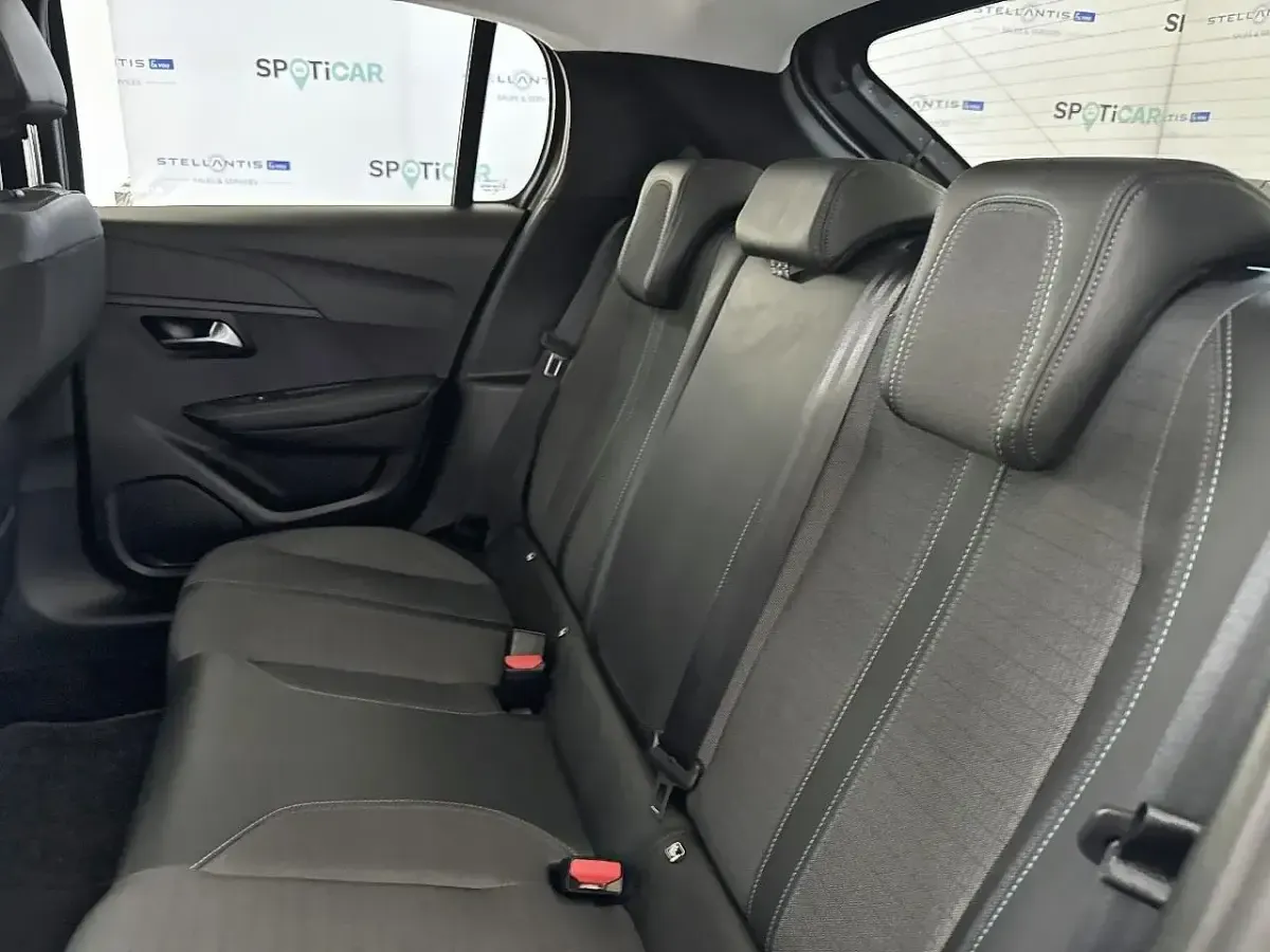 Gebraucht Peugeot 208 Allure 101 PS (74 kW) 2023 Grau Kleinwagen