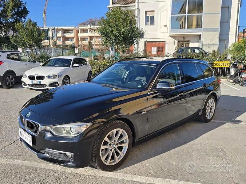 Nero Usata 2015 BMW 320 Comfort Edition Station wagon | 9500 € (Ottimo prezzo) - Immagine 1/4