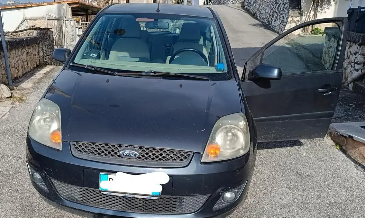 Usata Ford Fiesta S 88 CV (64 kW) 2007 Utilitaria
