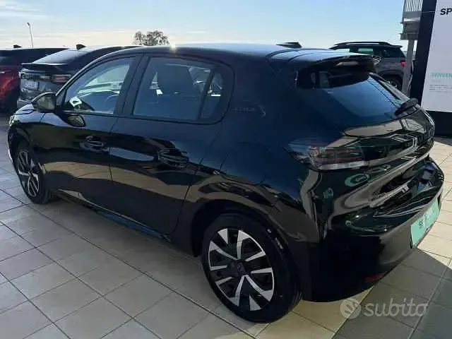 Nuova Peugeot 208 Business-Line 101 CV (74 kW) 2026 Bianco Utilitaria