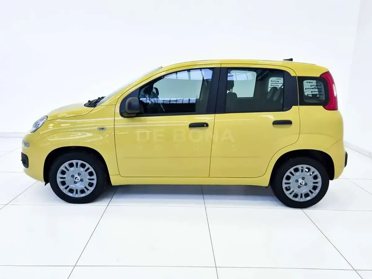 Nuova Fiat Panda Icon 65 CV (47 kW) 2026 Giallo Utilitaria