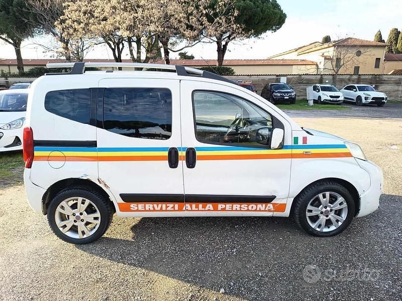 Usata Fiat Qubo Trekking 75 CV (55 kW) 2011 Bianco Monovolume