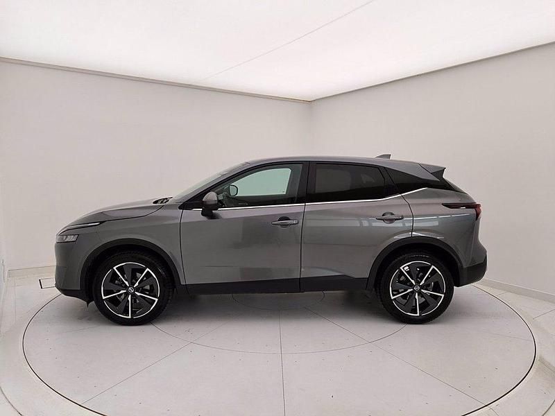 Usata Nissan Qashqai Tekna 140 CV (102 kW) 2022 Grigio scuro SUV