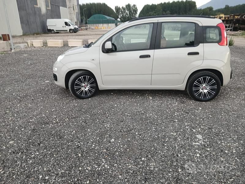 Usata Fiat Panda 95 CV (69 kW) 2017 Marrone Utilitaria