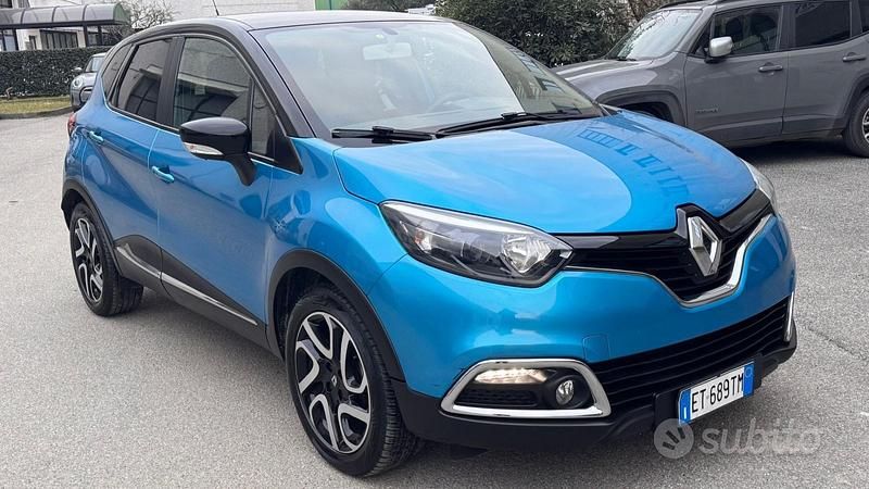 Usata Renault Captur 90 CV (66 kW) 2014 Blu SUV