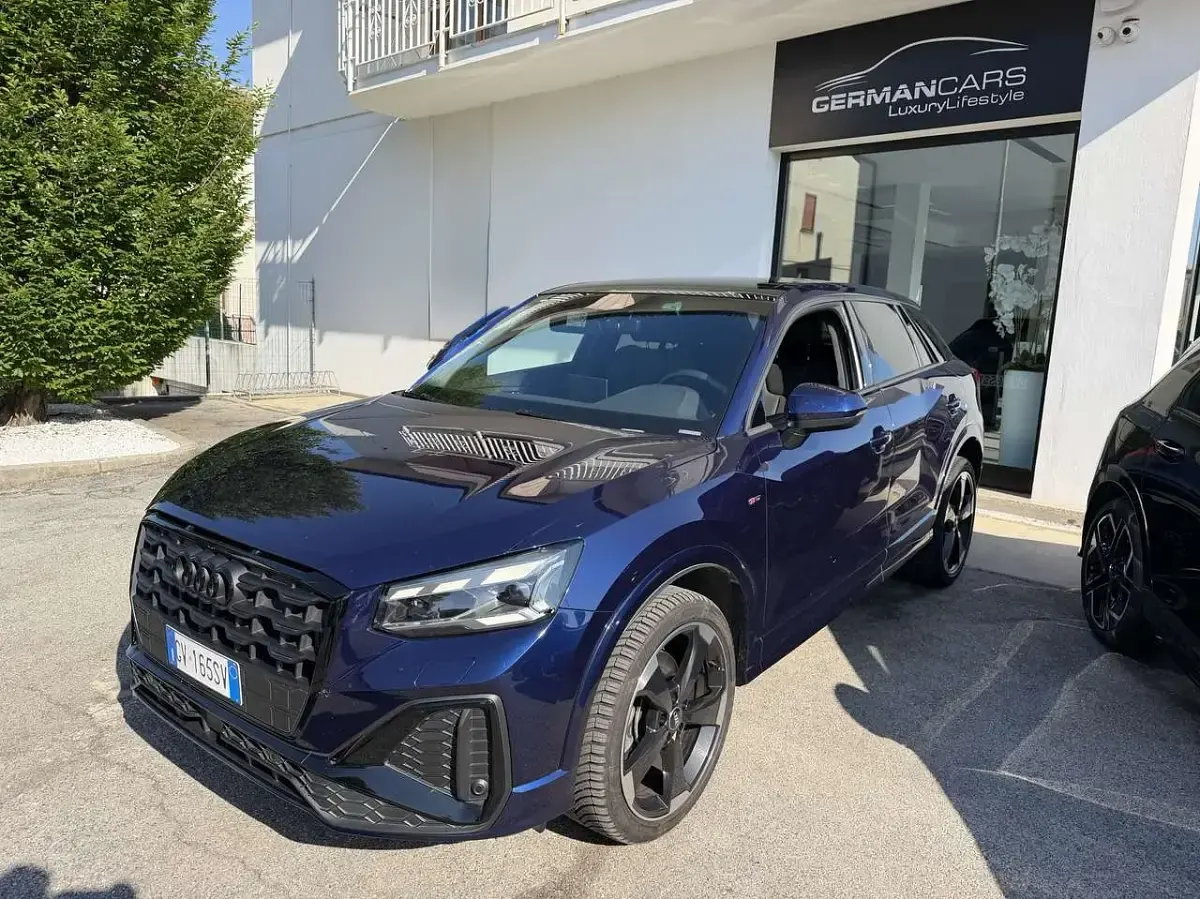 Usata Audi Q2 S-Line 150 CV (110 kW) 2023 Blu/azzurro SUV