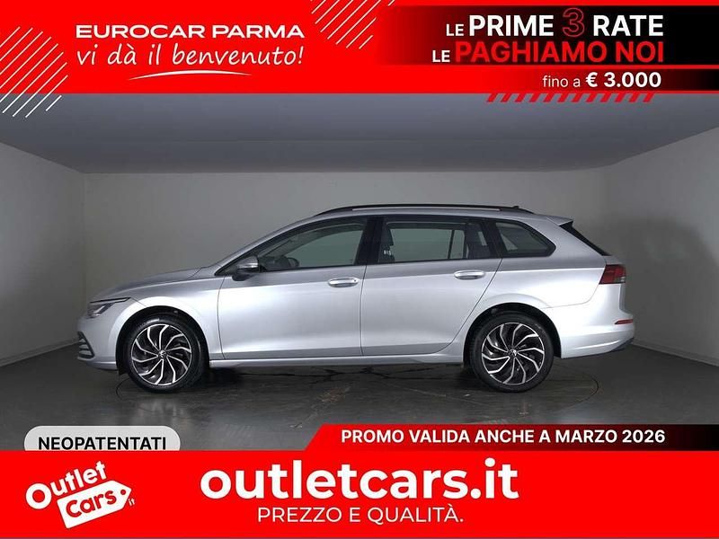 Usata VW Golf VIII Life 110 CV (80 kW) 2023 Reflex silver metallizzato Station wagon