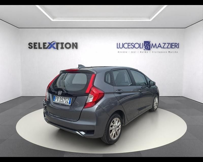 Usata Honda Jazz Comfort 102 CV (75 kW) 2019 Grigio Utilitaria