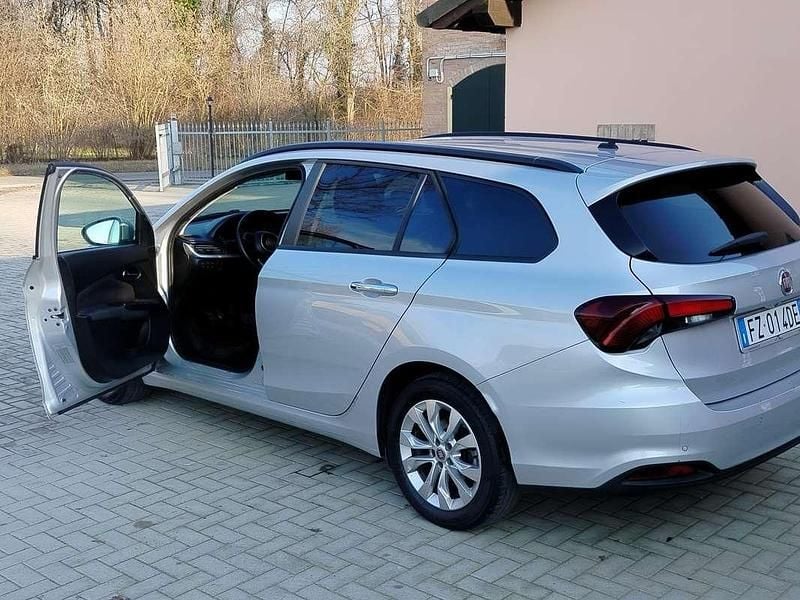 Usata Fiat Tipo Lounge 95 CV (69 kW) 2017 Station wagon