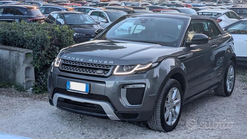 Usata Land Rover Range Rover evoque 150 CV (110 kW) 2017 Nero Cabrio