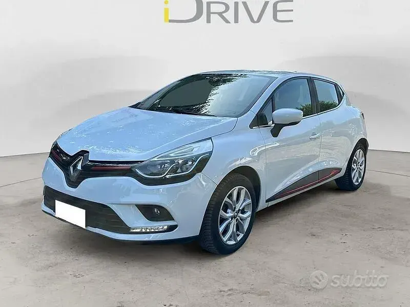 Usata Renault Clio IV 90 CV (66 kW) 2017 Bianco Berlina