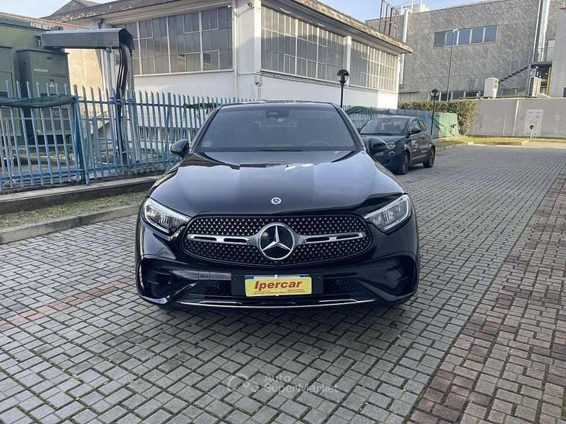 Nero Usata 2024 Mercedes GLC43 AMG Advanced Plus Coupé | 59.800 € (Buon prezzo) - Immagine 1/4