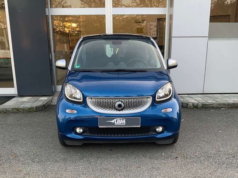 Blu/azzurro Usata 2016 Smart ForTwo Coupé Passion Coupé | 11.400 € (Ottimo prezzo) - Immagine 1/4