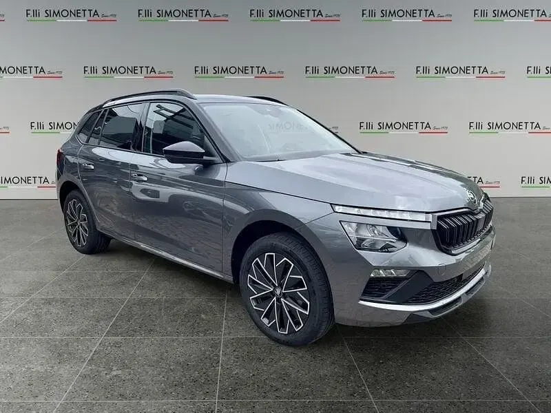 Nuova Skoda Kamiq 95 CV (69 kW) 2026 Grigio SUV