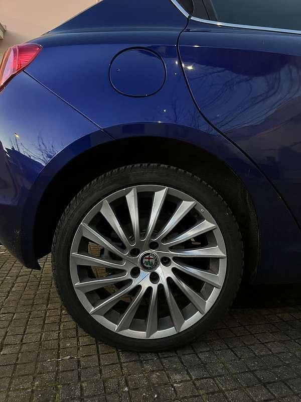 Usata Alfa Romeo Giulietta Super 150 CV (110 kW) 2016 Utilitaria