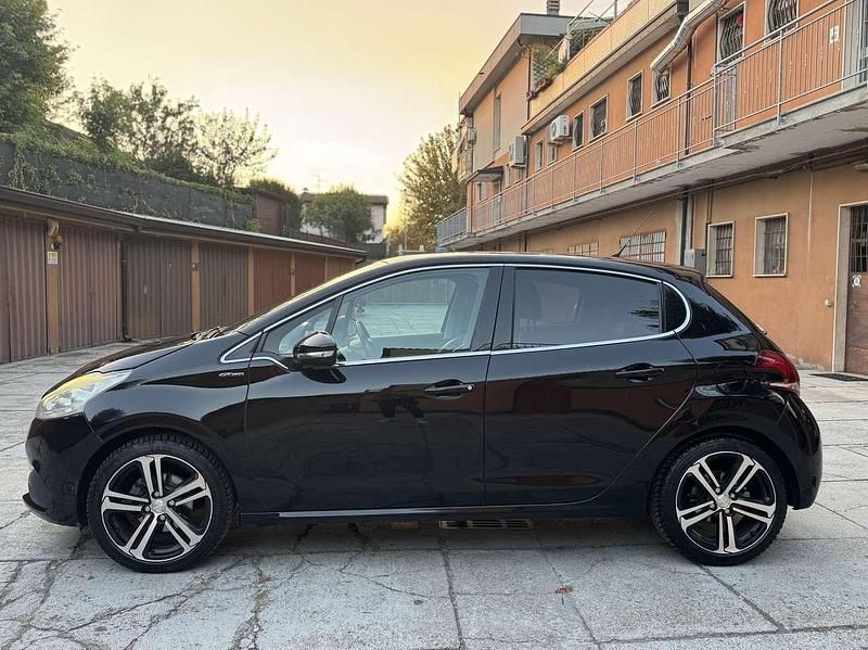 Usata Peugeot 208 Allure 120 CV (88 kW) 2016 Other Utilitaria