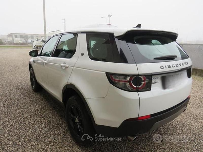 Usata Land Rover Discovery Sport SE 150 CV (110 kW) 2016 Bianco SUV