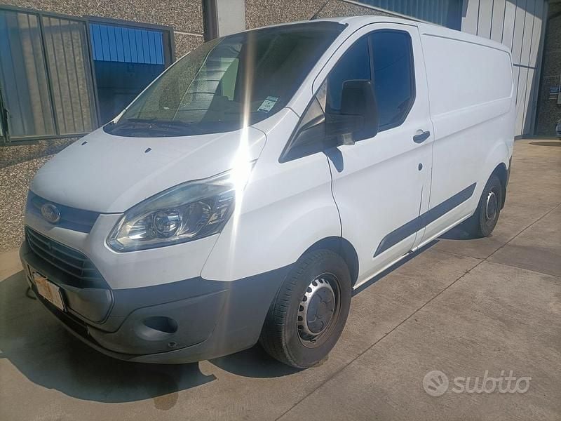 Bianco Usata 2016 Ford Transit Custom S | 4600 € - Immagine 1/4
