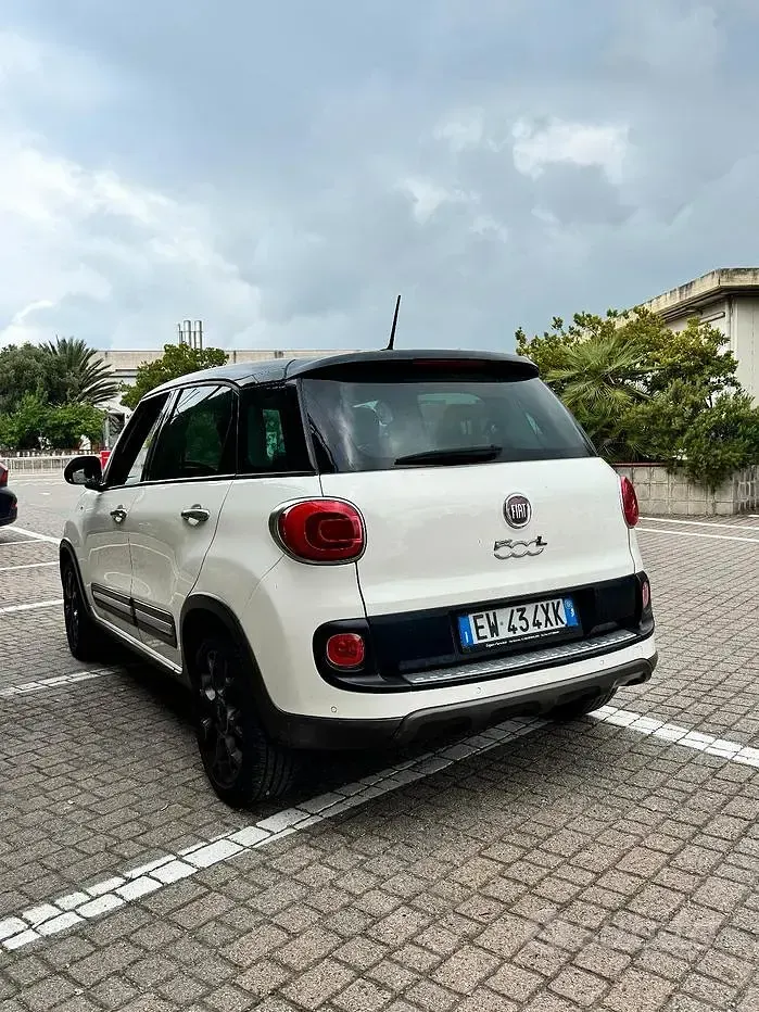 Usata Fiat 500L Trekking 85 CV (62 kW) 2014 Bianco Monovolume