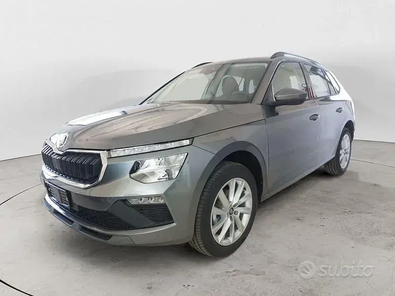 Nuova Skoda Kamiq 95 CV (69 kW) 2026 Grigio SUV
