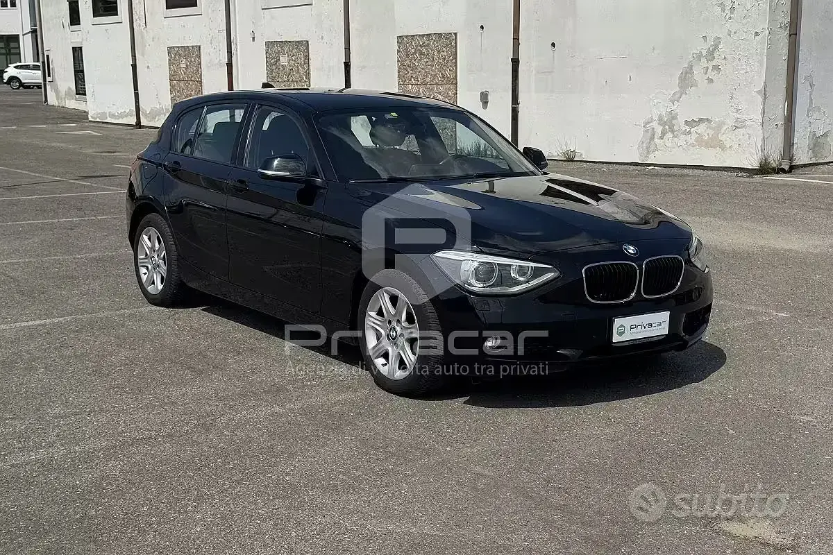 Usata BMW 114 95 CV (69 kW) 2012 Nero Utilitaria