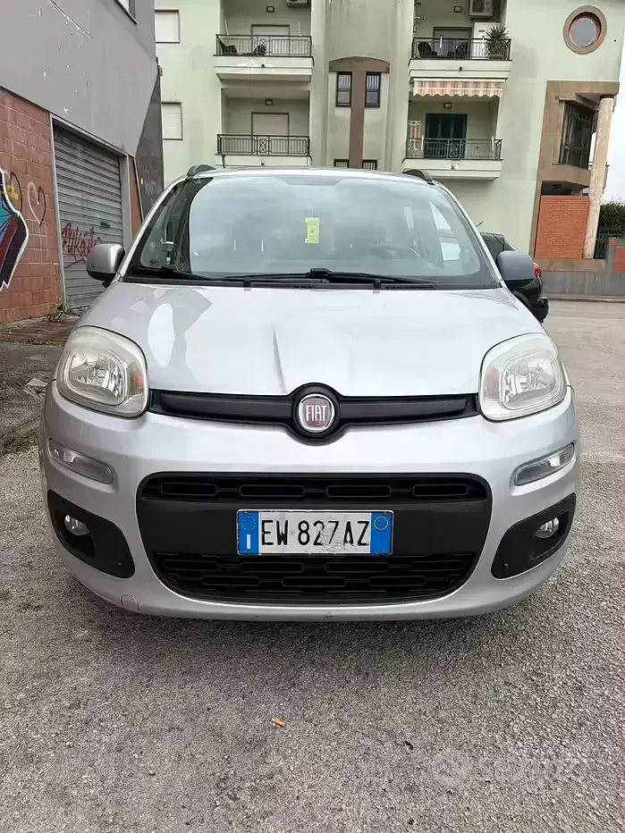 Usata Fiat Panda Lounge 75 CV (55 kW) 2014 Utilitaria