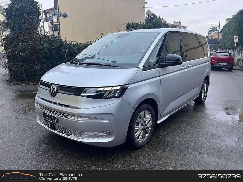 Usata VW Multivan 218 CV (160 kW) 2023 Grigio Furgone