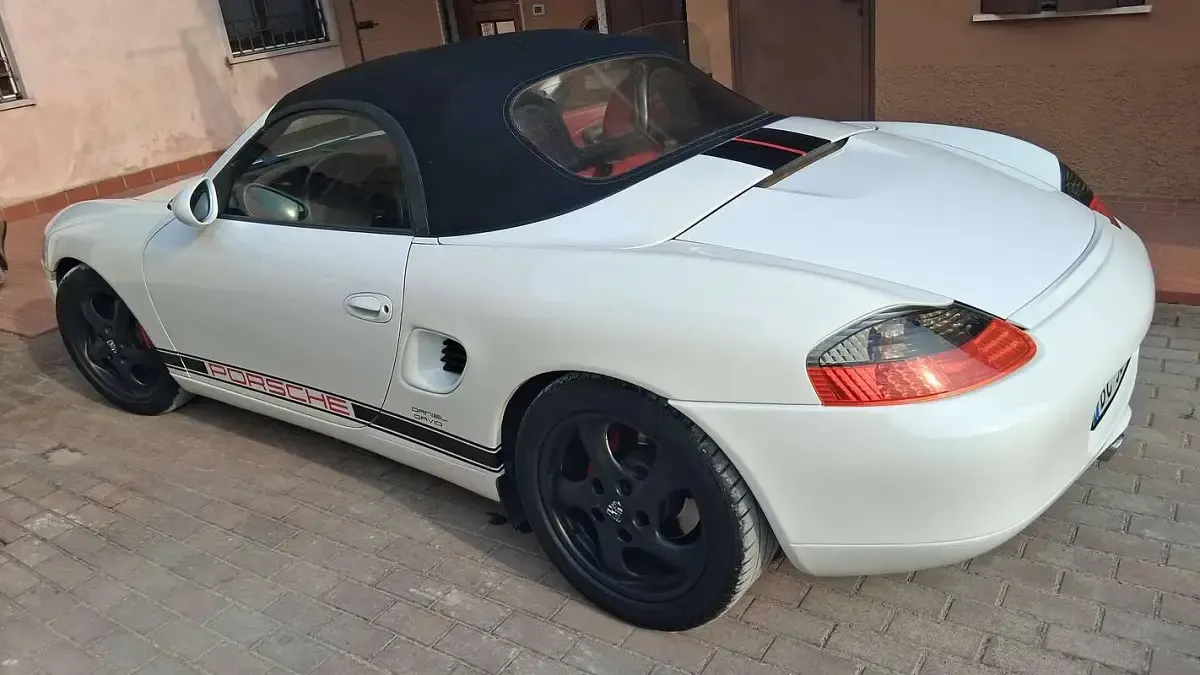 Usata Porsche Boxster 204 CV (150 kW) 1996 Bianco Cabrio