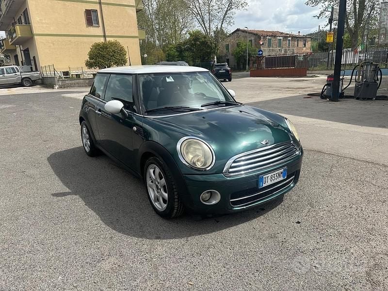 Usata Mini Cooper D 108 CV (79 kW) 2008 Verde Utilitaria