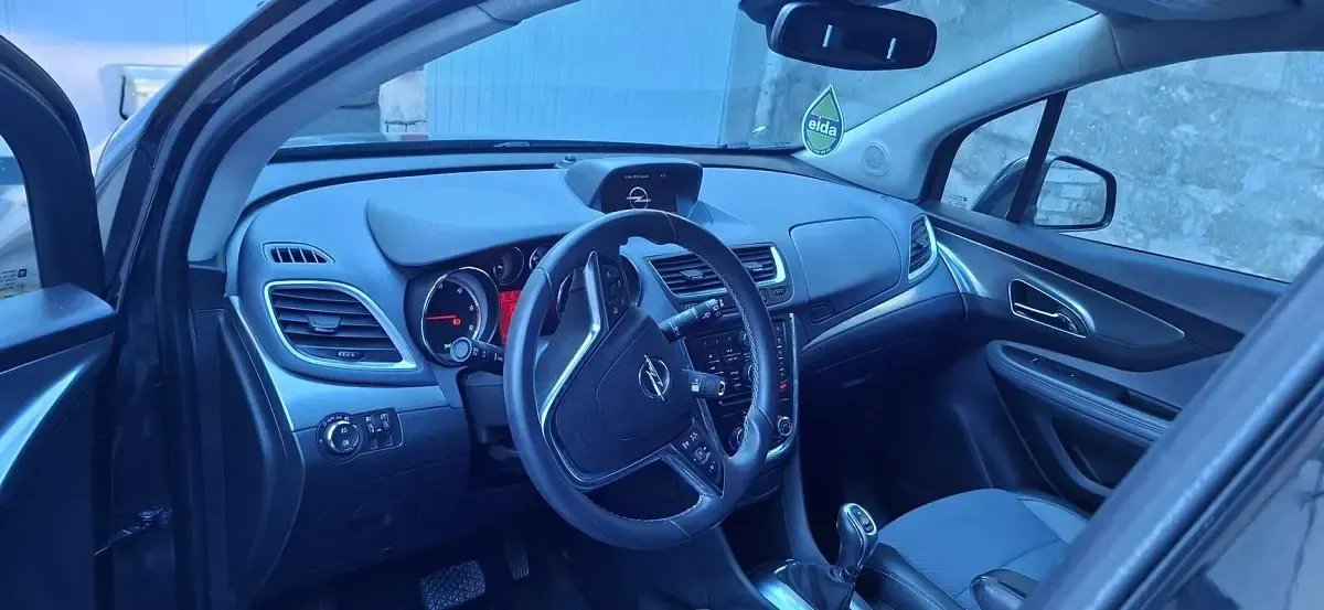 Usata Opel Mokka 131 CV (96 kW) 2015 Nero SUV