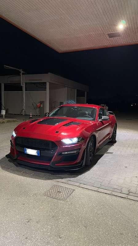 Usata 2021 Ford Mustang Fastback Coupé | 35.000 € (Buon prezzo) - Immagine 1/4
