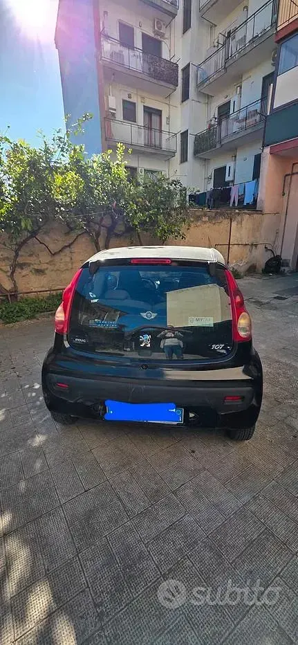 Usata Peugeot 107 68 CV (50 kW) 2005 Nero Utilitaria