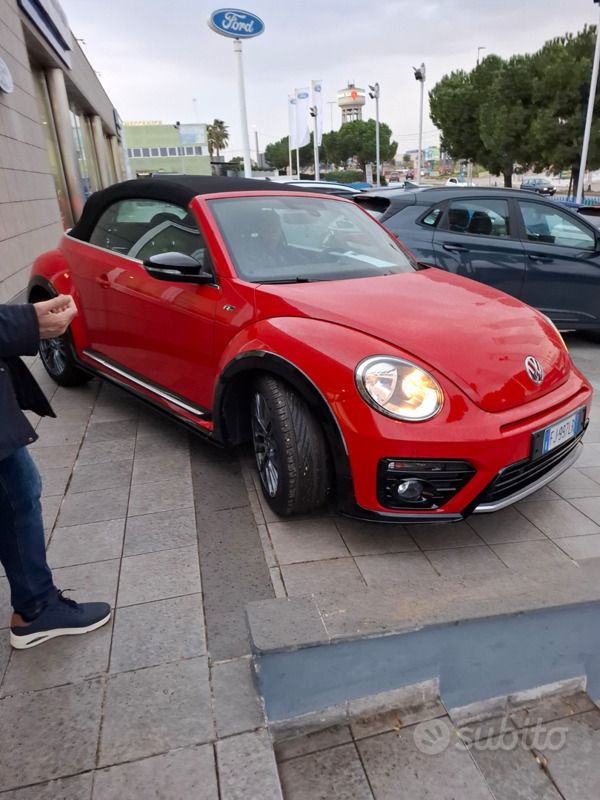Usata 2017 VW Maggiolino R-line Cabrio | 23.000 € (Buon prezzo) - Immagine 1/4